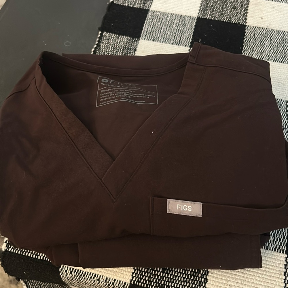 Mocha figs scrubs. Straight leg bottoms. Xxs
